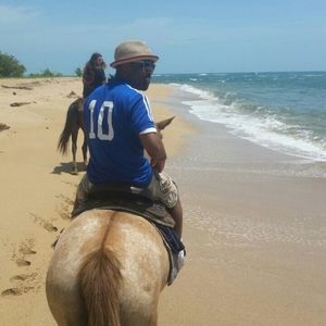 Meet your Posher, Kwesi